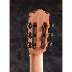 Guitarra Clásica MARTINEZ España ES-04C Tapa de Cedro Brillo