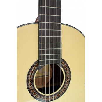 Pack de guitarra Clasica Vicente Tatay C320.202 Caja a color-Funda-Afinador-Cejilla-Tensor de cuerdas-Juego de Cuerdas